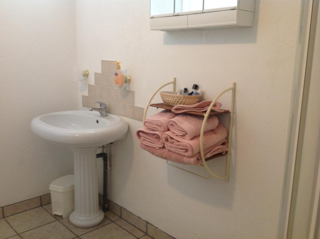 Thesecretgarden-France Bed & Breakfast Saint-Pierre-du-Lorouer Room photo