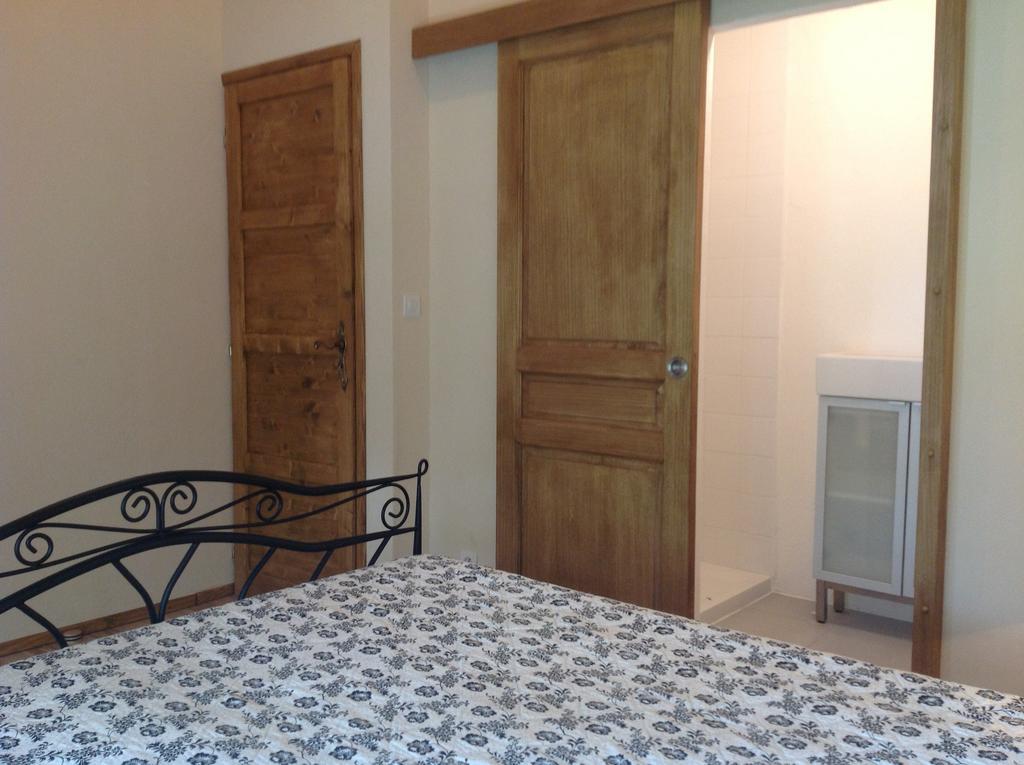 Thesecretgarden-France Bed & Breakfast Saint-Pierre-du-Lorouer Room photo