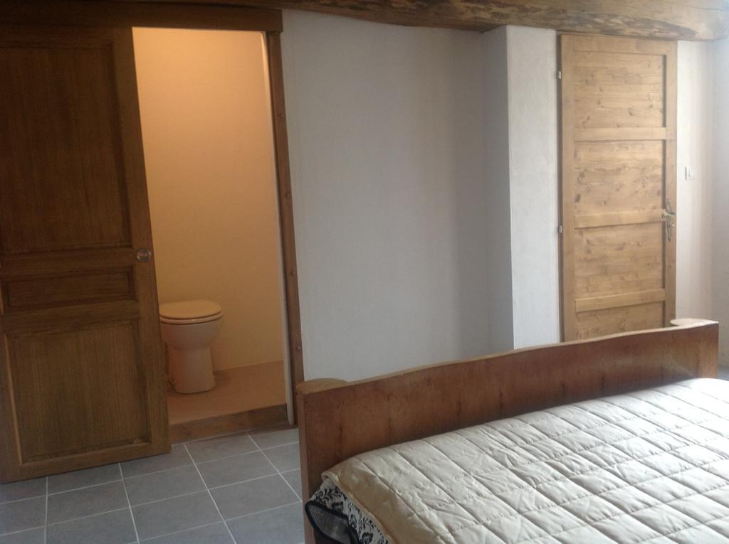 Thesecretgarden-France Bed & Breakfast Saint-Pierre-du-Lorouer Room photo